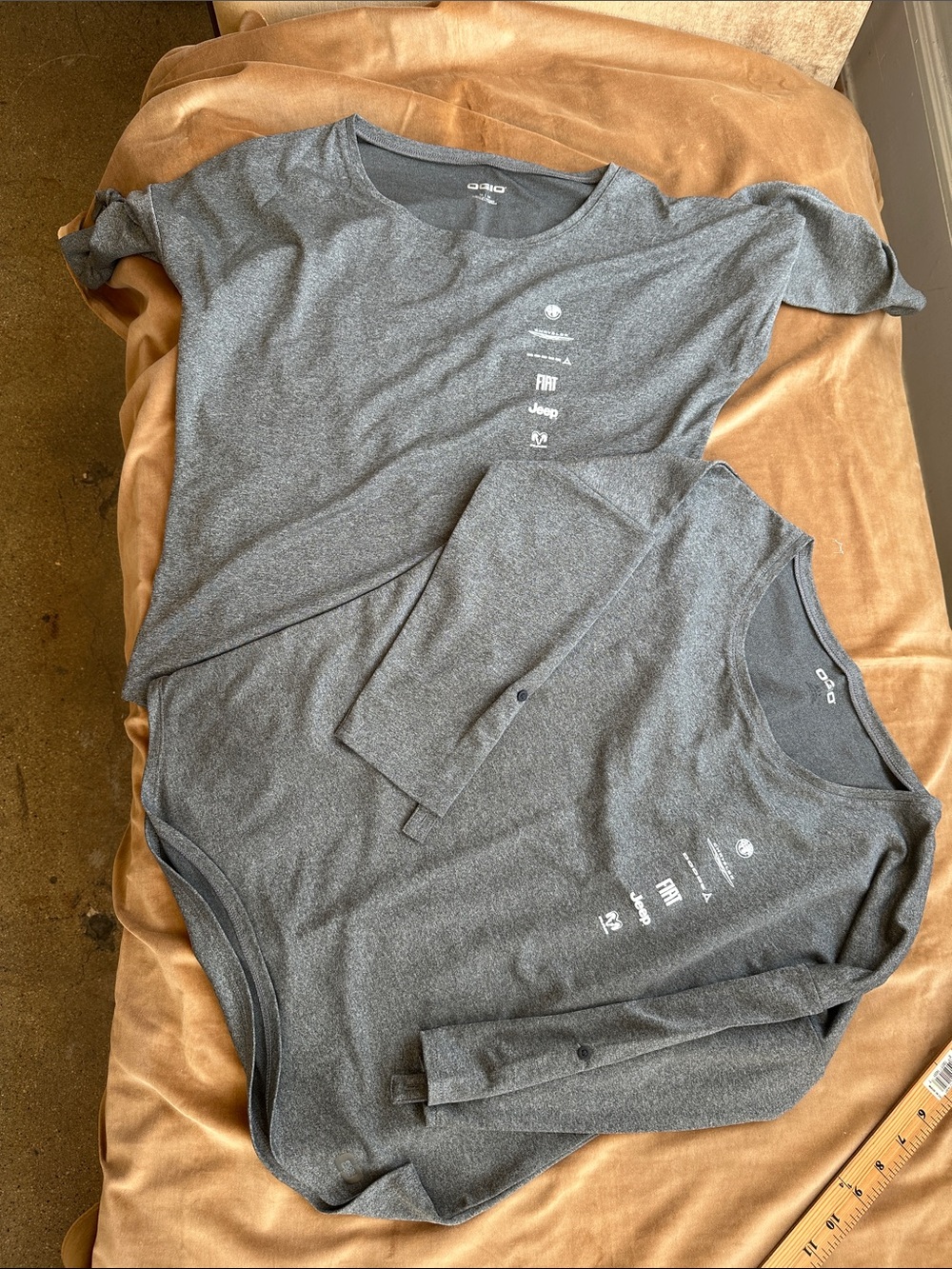 Lot 2 Teeshirts Heather Grey 3/4 sleeve with button New sz M Relax fit Poly soft